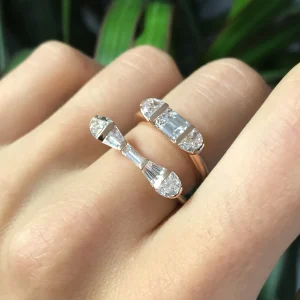 Baton Ring - Diamond