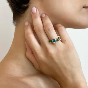 Bowtie Solitaire Ring