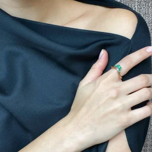 Bump Ruched Ring - Emerald
