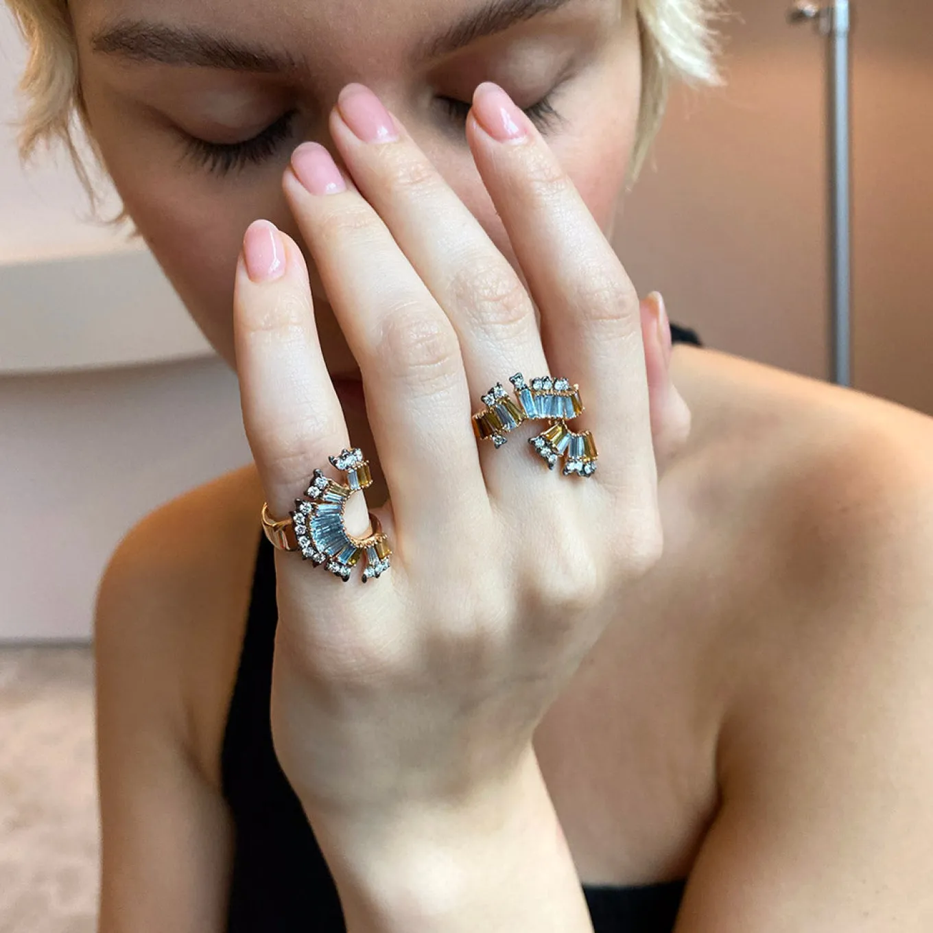 c_ruched_ring_2.webp C Ruched Ring