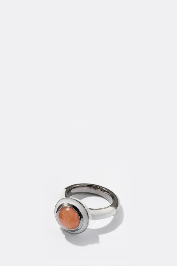 Dot Lacquer Solitaire Ring - Peach Moonstone