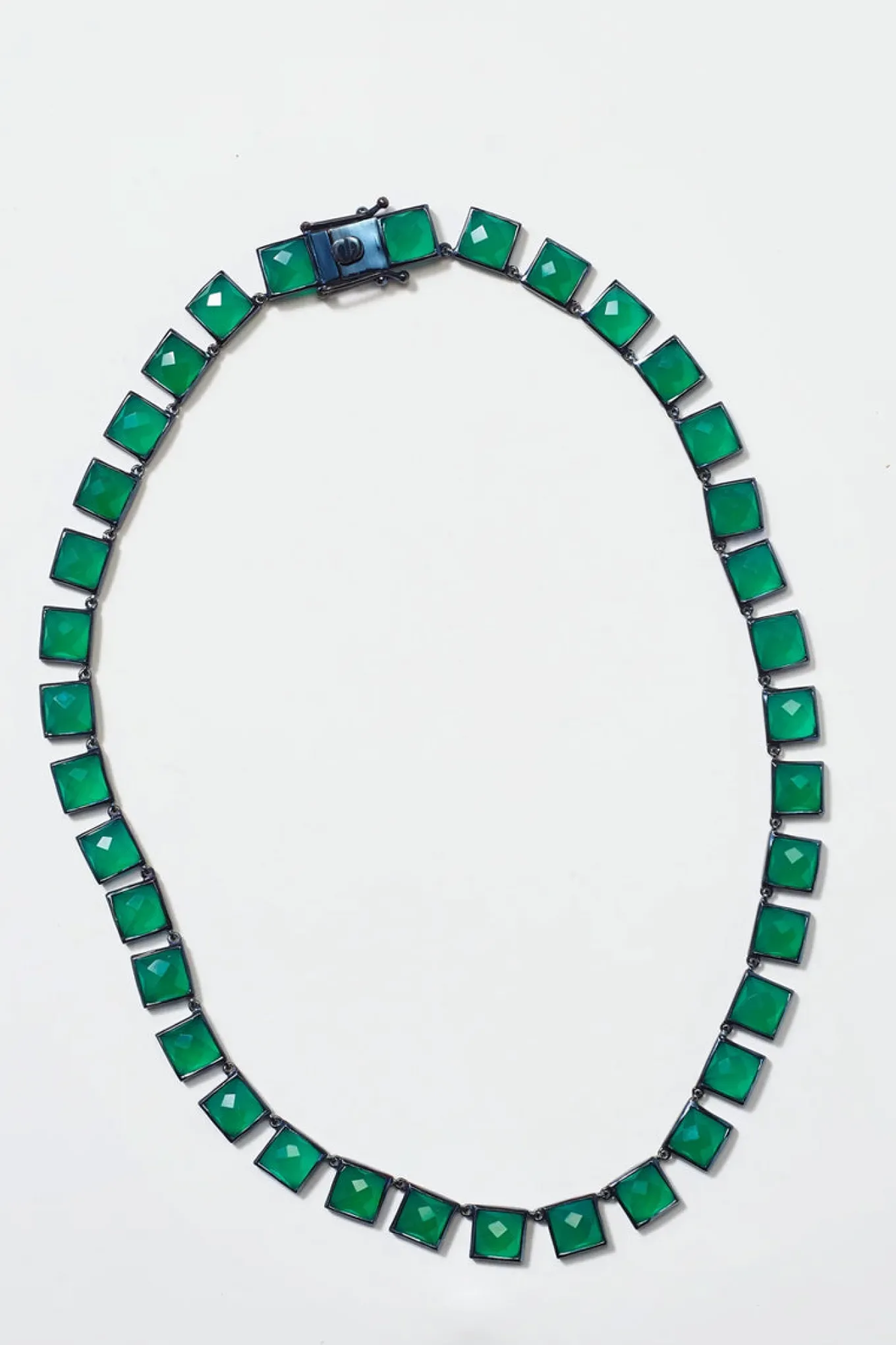 large_tile_rivire_necklac_0-1.webp Large Tile Rivière Necklace - Green Onyx