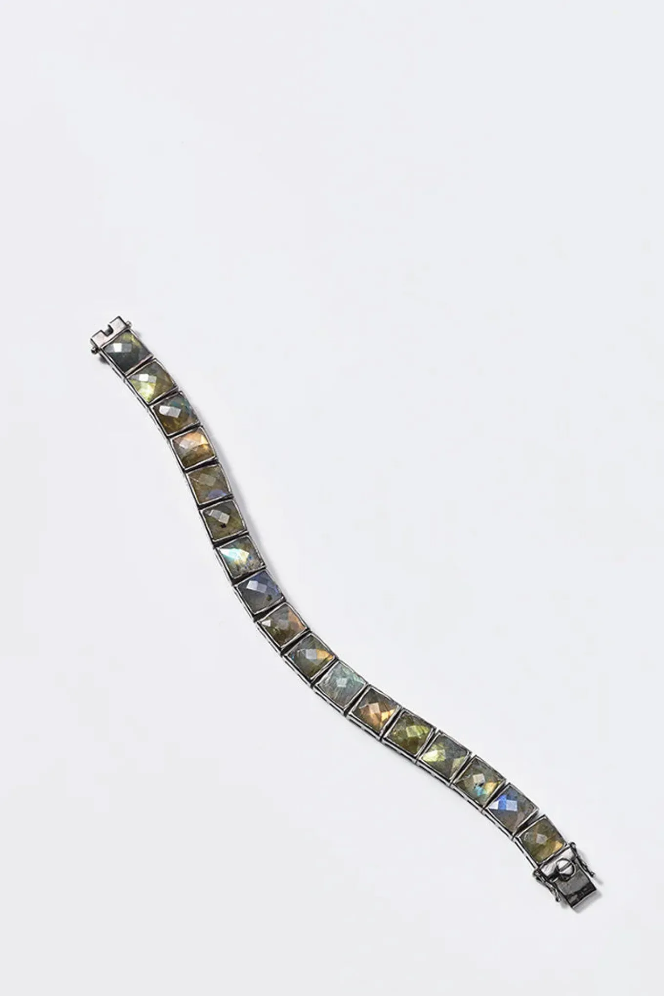 large_tile_tennis_bracele_0-3.webp Large Tile Tennis Bracelet - Labradorite