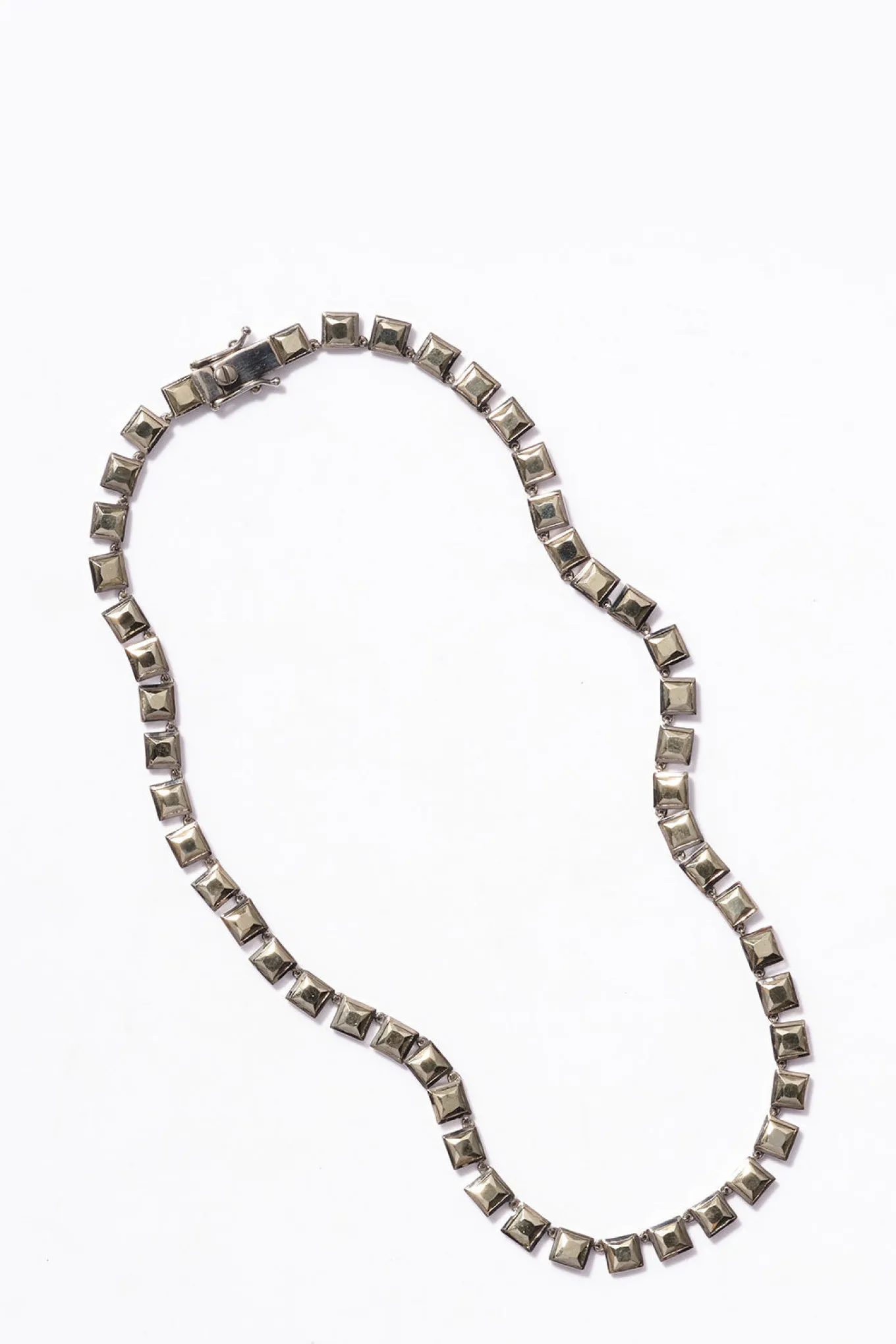 mini_tile_rivire_necklace_0-9.webp Mini Tile Rivière Necklace - Pyrite