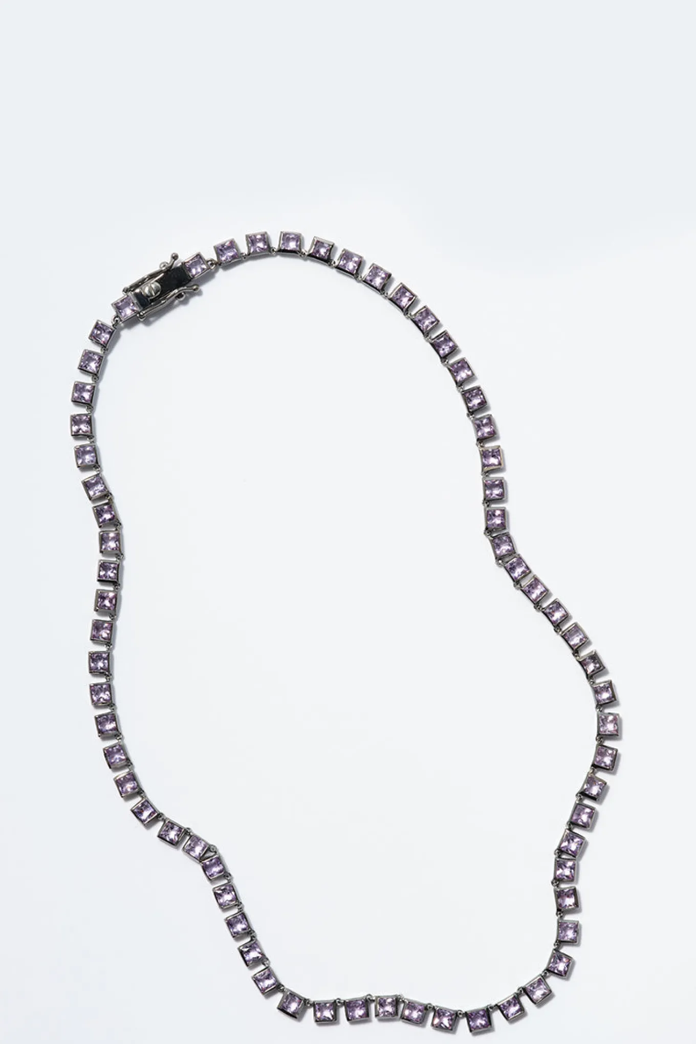 mini_tile_rivire_necklace_0.webp Mini Tile Rivière Necklace - Rose of France