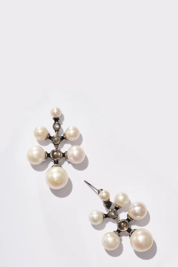 Radiant Earrings - Pearl