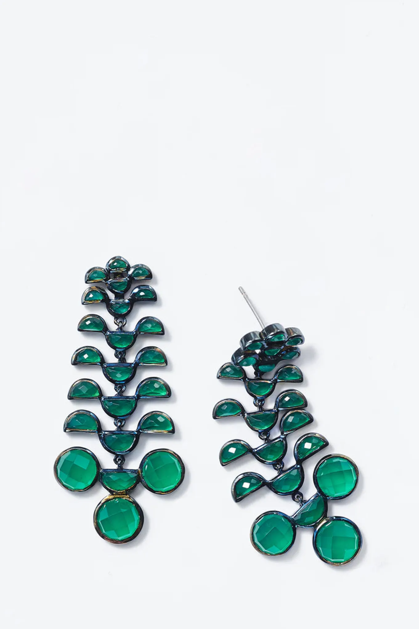 reptile_girandole_earring_0-2.webp Reptile Girandole Earrings - Green Onyx
