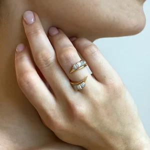 Ruched Open Coil Ring Guard - Diamond