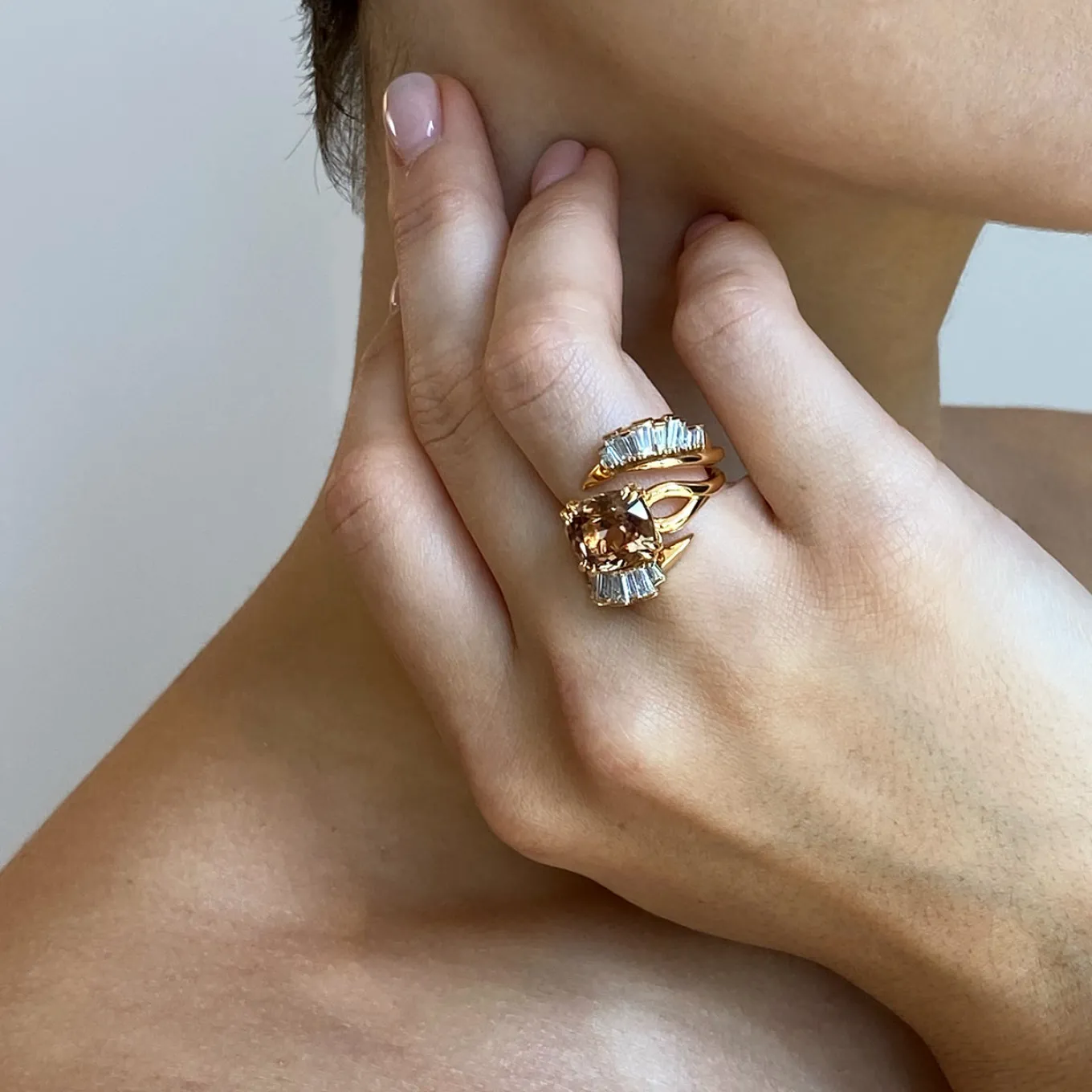 ruched_open_coil_ring_gua_4.webp Ruched Open Coil Ring Guard - Diamond