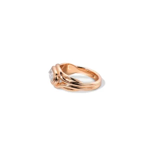 Seed Signet Ring - Diamond