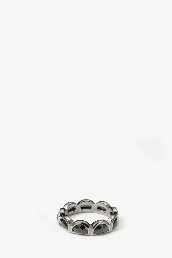 Small Scallop Band Ring - Black Spinel