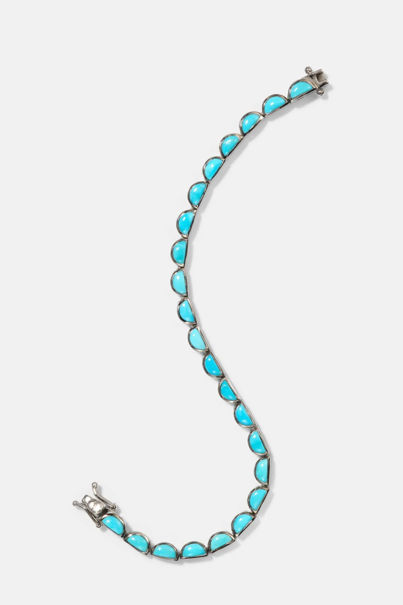 small_scallop_tennis_brac_0-4.webp Small Scallop Tennis Bracelet - Turquoise