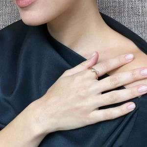 Twist and Half Moon Ring - Diamond