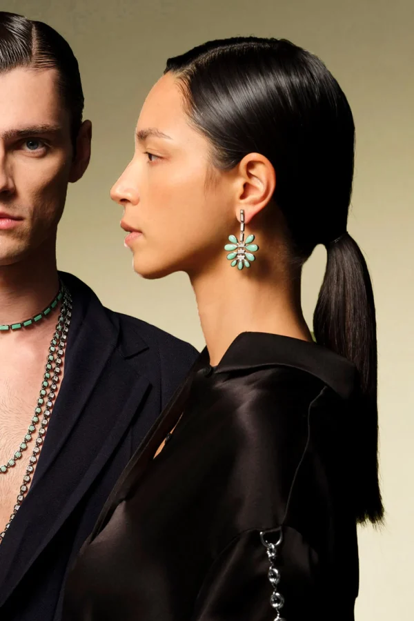 Uchiwa Earrings - White Agate & Chrysoprase